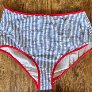High waisted gingham bikini bottoms (New w-tags)